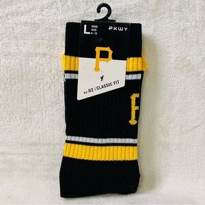 PKWY‎ Classic Fit MLB Pirate Baseball Classic Fit Crew Socks Yellow Black L 6-12